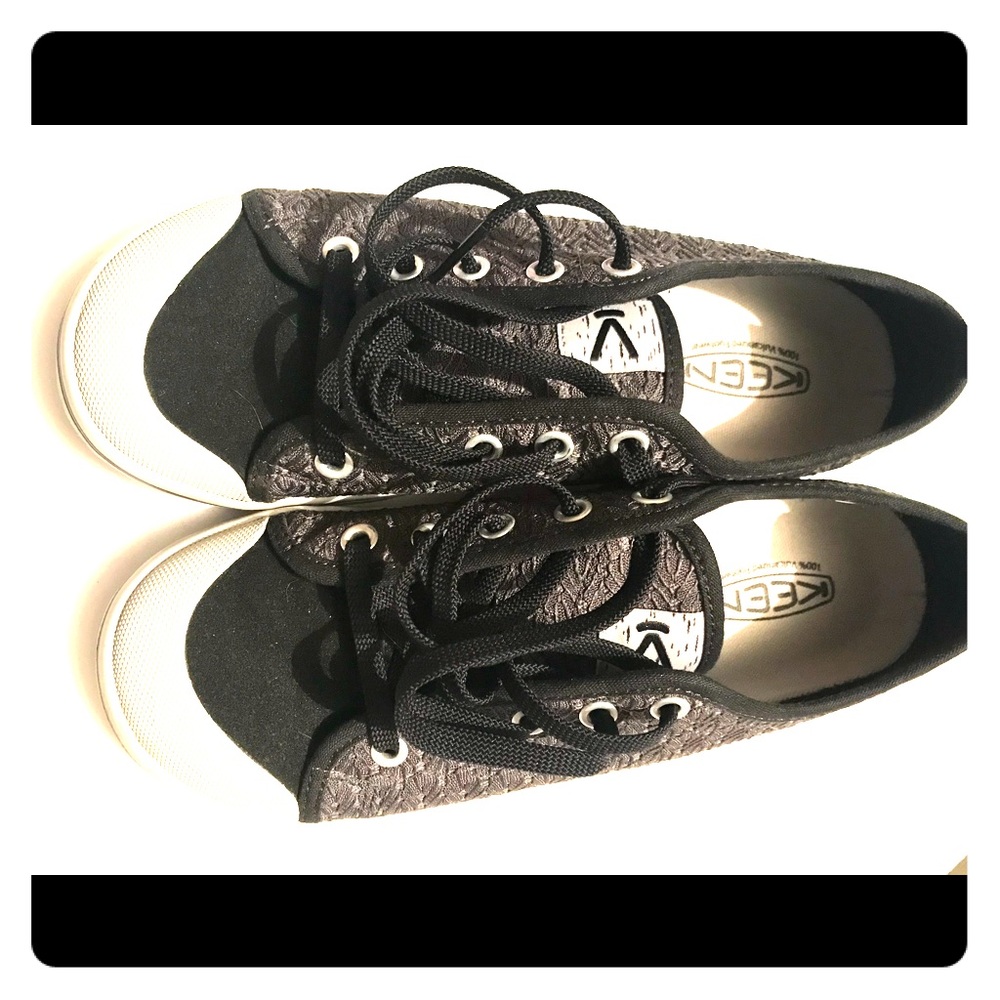 Keen Sneakers, super cute design